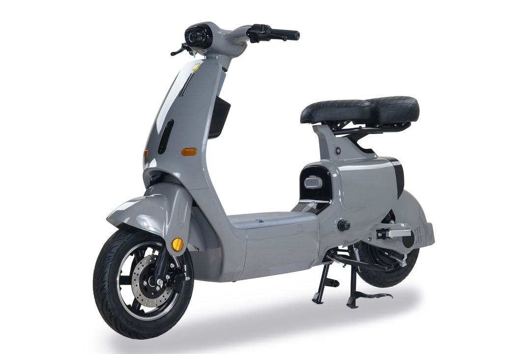 Xe điện 360 độ - kéo để xoay